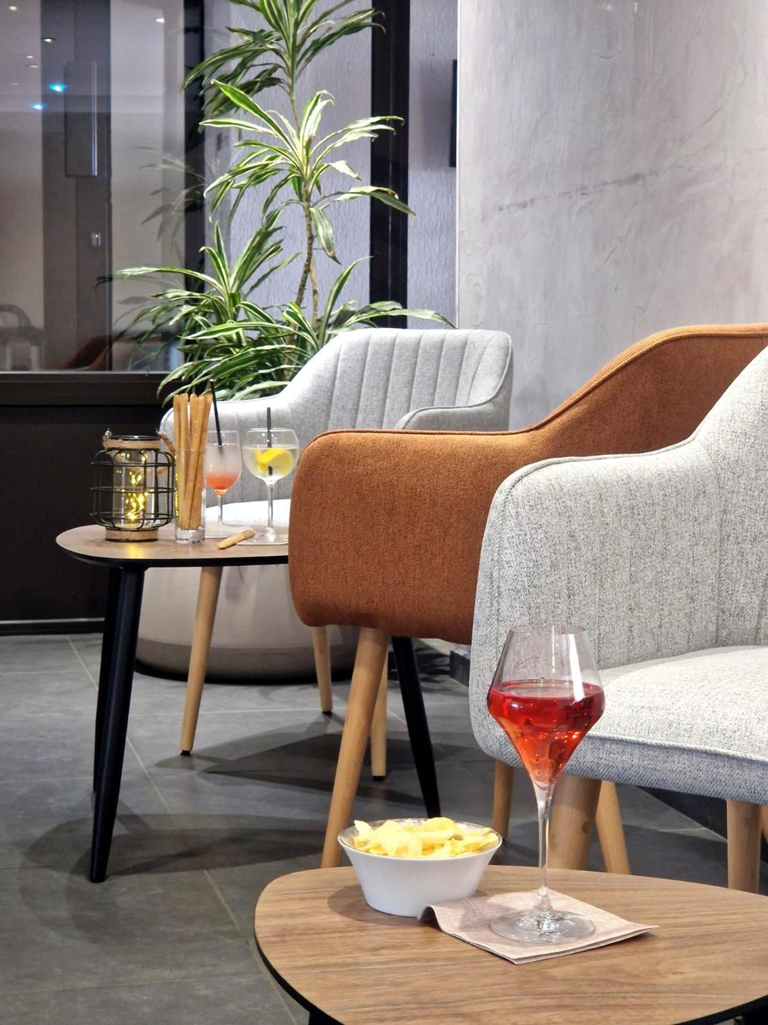 Ariane Hotel Fos Sur Mer Fos-sur-Mer Dış mekan fotoğraf